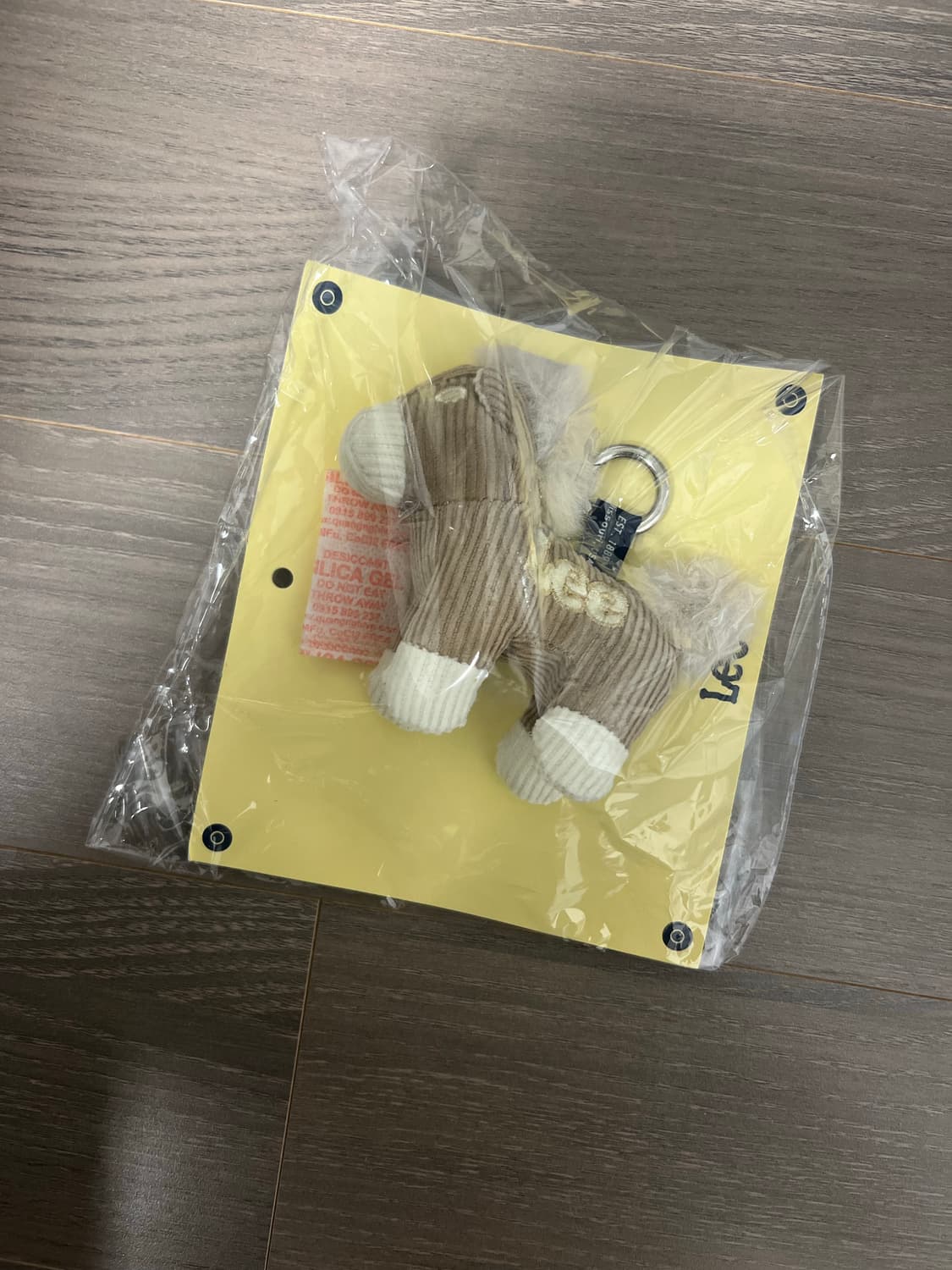 [새싱품] Lee 리 포니 인형 키링 베이지 상품이미지2