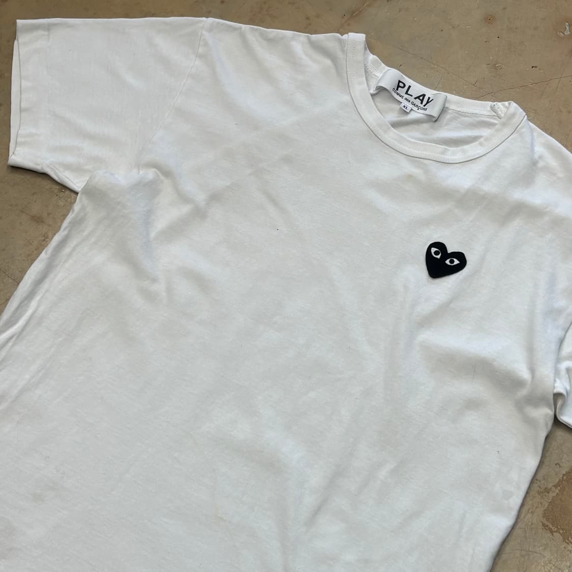 🫶🏻꼼데가르송 Black 하트 와펜 White 반팔티 🫶🏻 상품이미지2