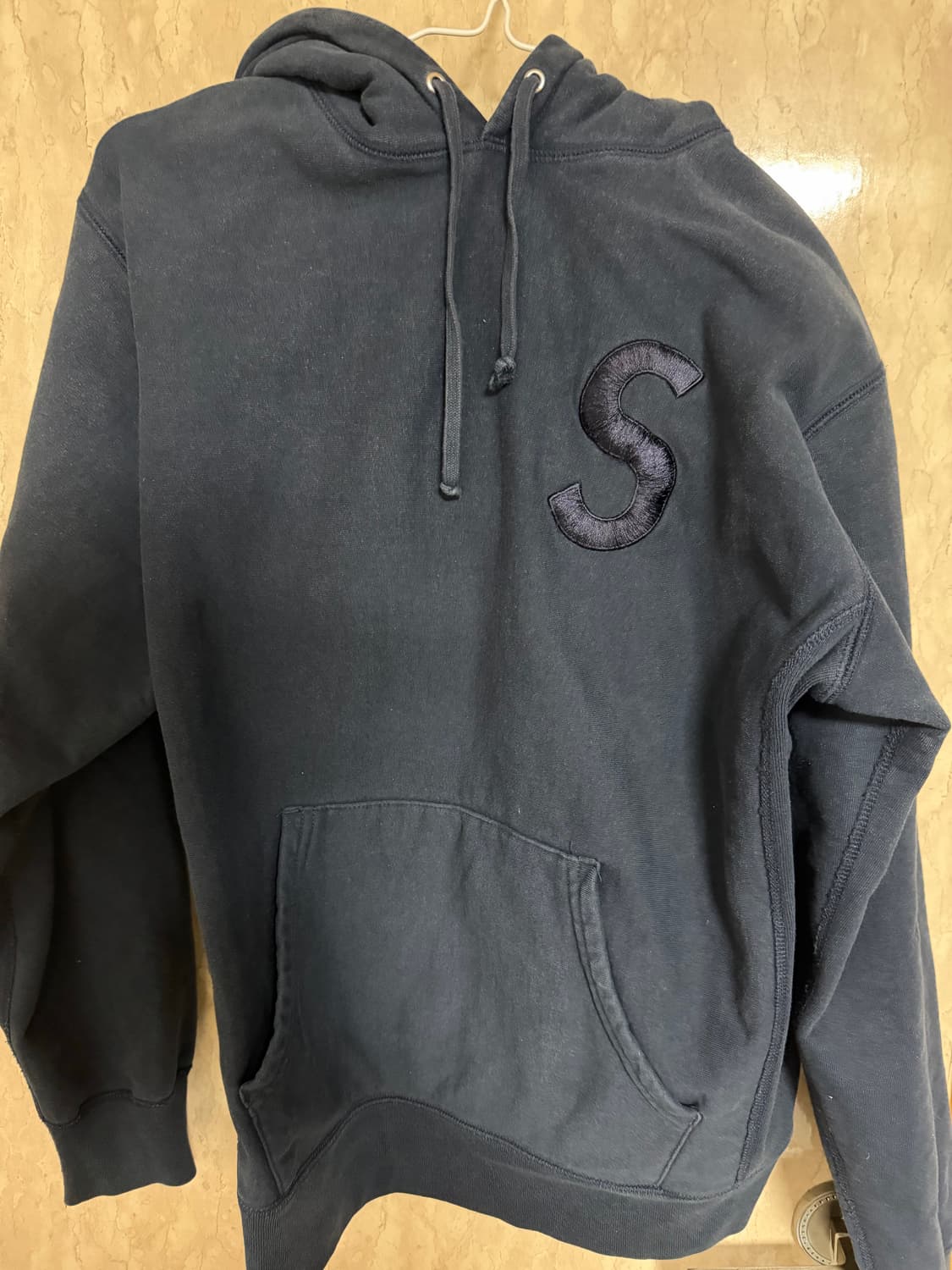 슈프림 로고 후드 상품이미지1