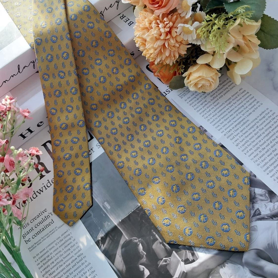 헌팅월드 실크 골드 코끼리 패턴 넥타이 9.9cm A+~A등급 K1449 상품이미지2