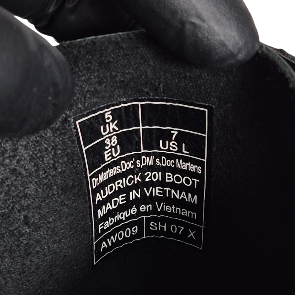 240-245) Dr.Martens 닥터마틴 20홀 니하이 플랫폼 부츠 상품이미지7