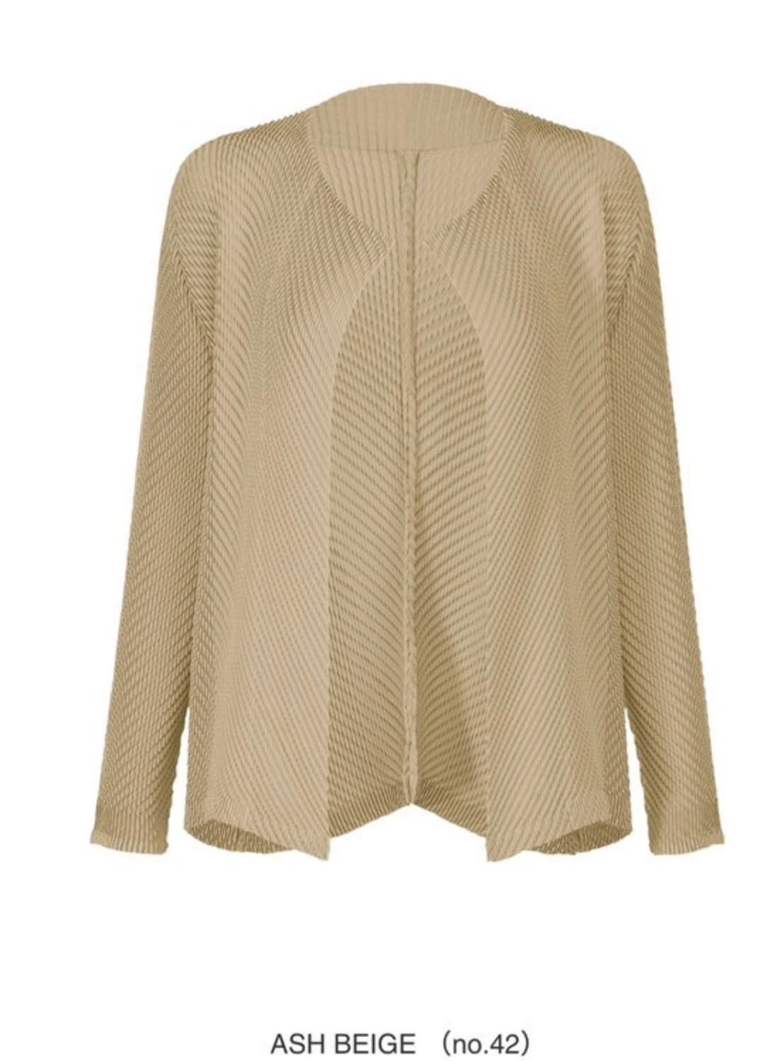 이세이미야케 롬버스 가디건 애쉬 베이지 상품이미지1