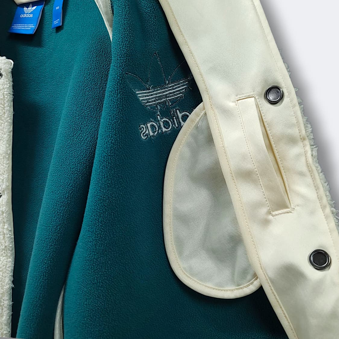 [105] 아디다스 크림 쉐르파 파이어버드 레터맨 기모 바시티 자켓 상품이미지8