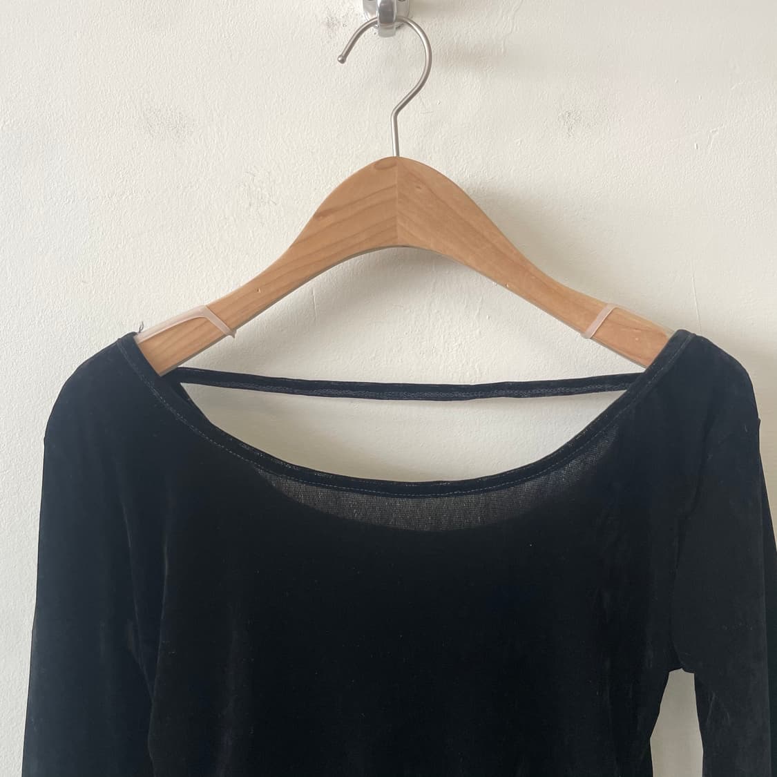 boat neck side shirring velvet top 상품이미지2