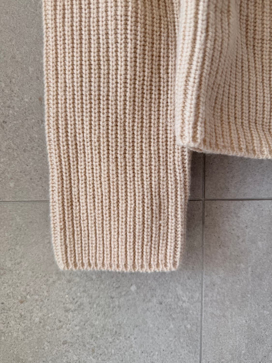 케서린로사 여성 긴팔 니트 울혼방 베이지 상품이미지2