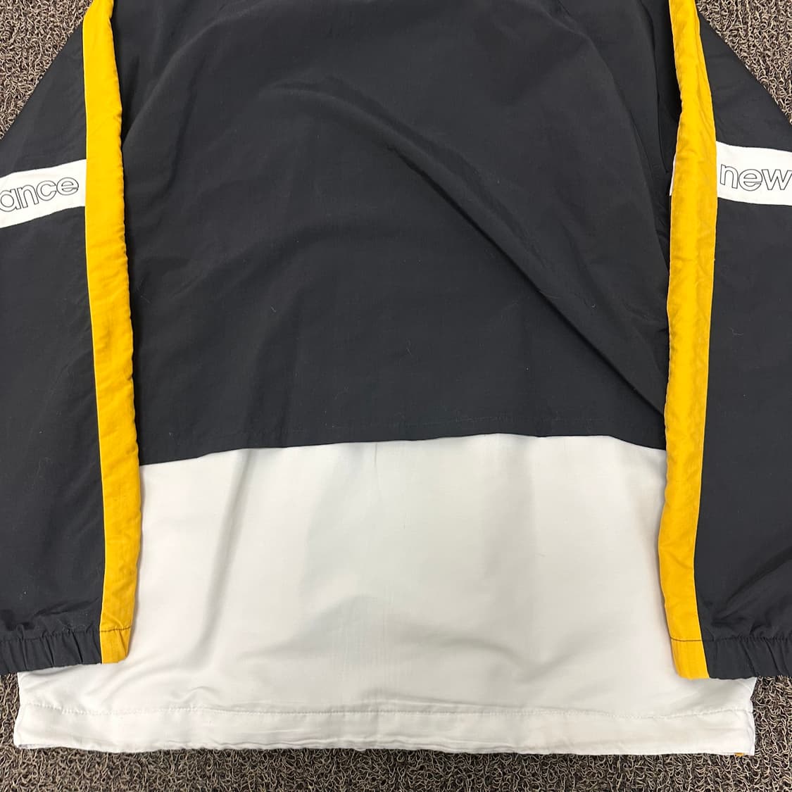 뉴발란스 올드스쿨 바람막이 자켓 105(XL) 상품이미지7