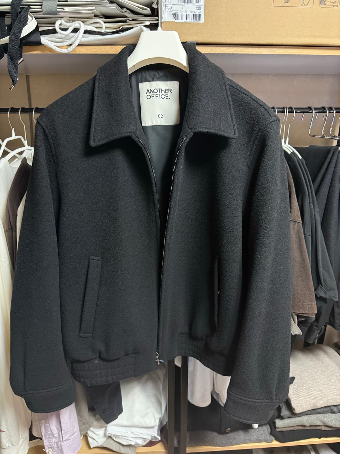 어나더오피스 24aw 볼륨 블루종 블랙 02 상품이미지1