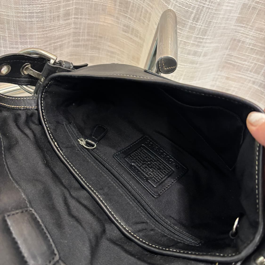 정품 코치 버클 숄더백     상품이미지10