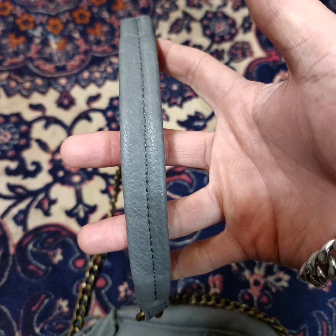 (새상품)써스데이아일랜드 보헤미안 테슬 가죽 미니 크로스백 상품이미지5