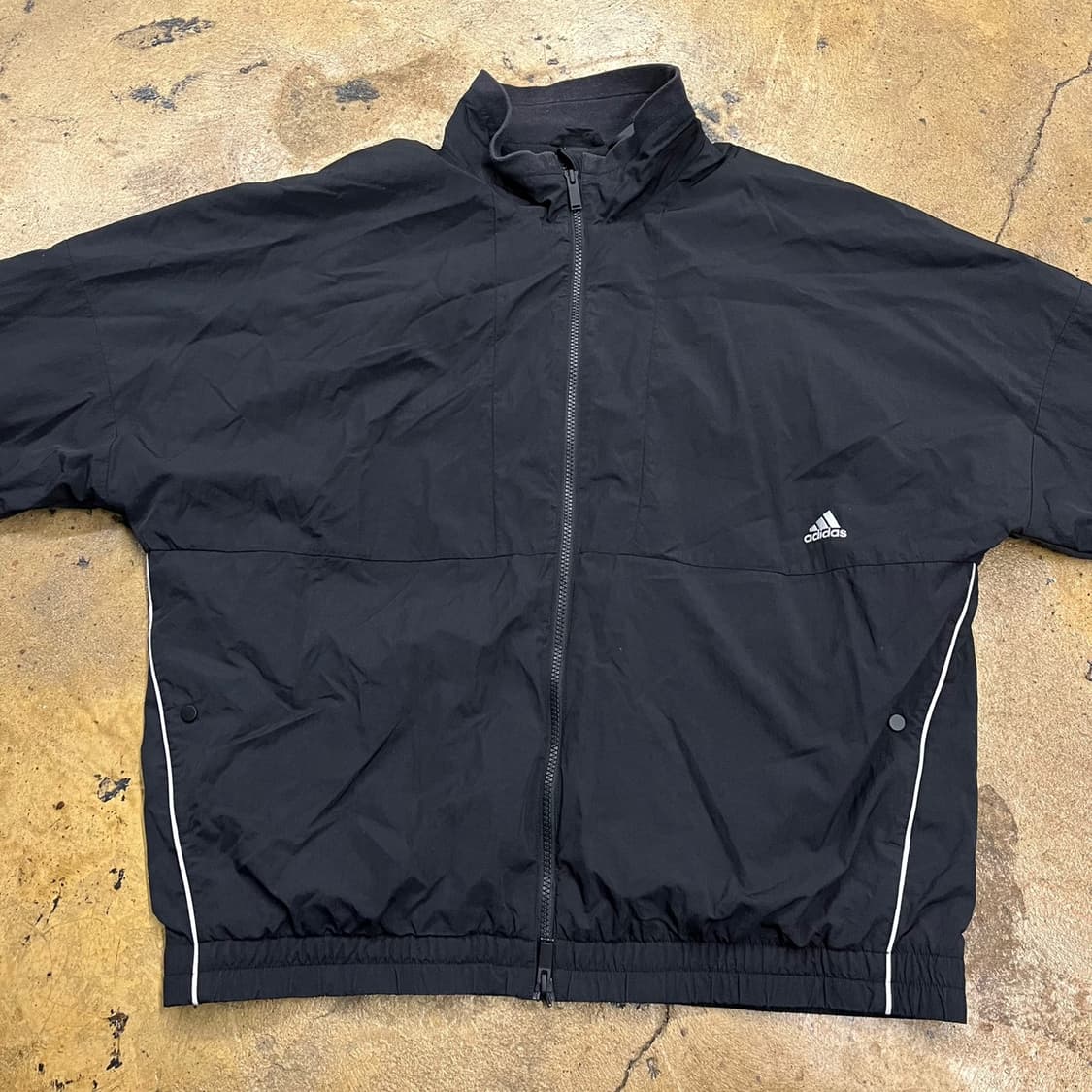 [정품/L] 아디다스 블랙 라인 포인트 바람막이 점퍼 b10 상품이미지3