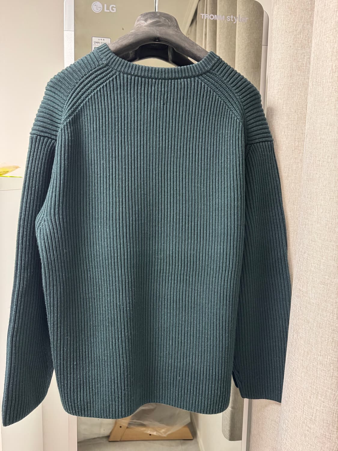 바토너 batoner 시그니처 크루넥 니트 딥그린 포레스트 3사이즈 상품이미지2