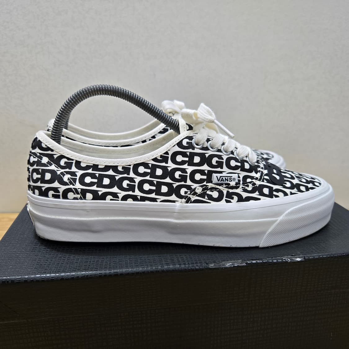 260 반스 x CDG 어센틱 OG 상품이미지6