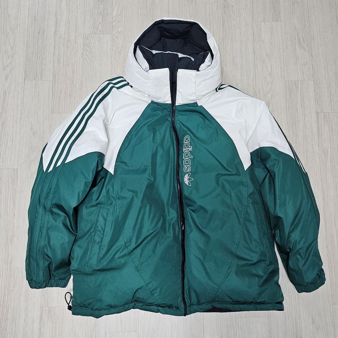 아디다스 3XL 리버서블 다운 패딩 점퍼 재킷 (오리털) 상품이미지4