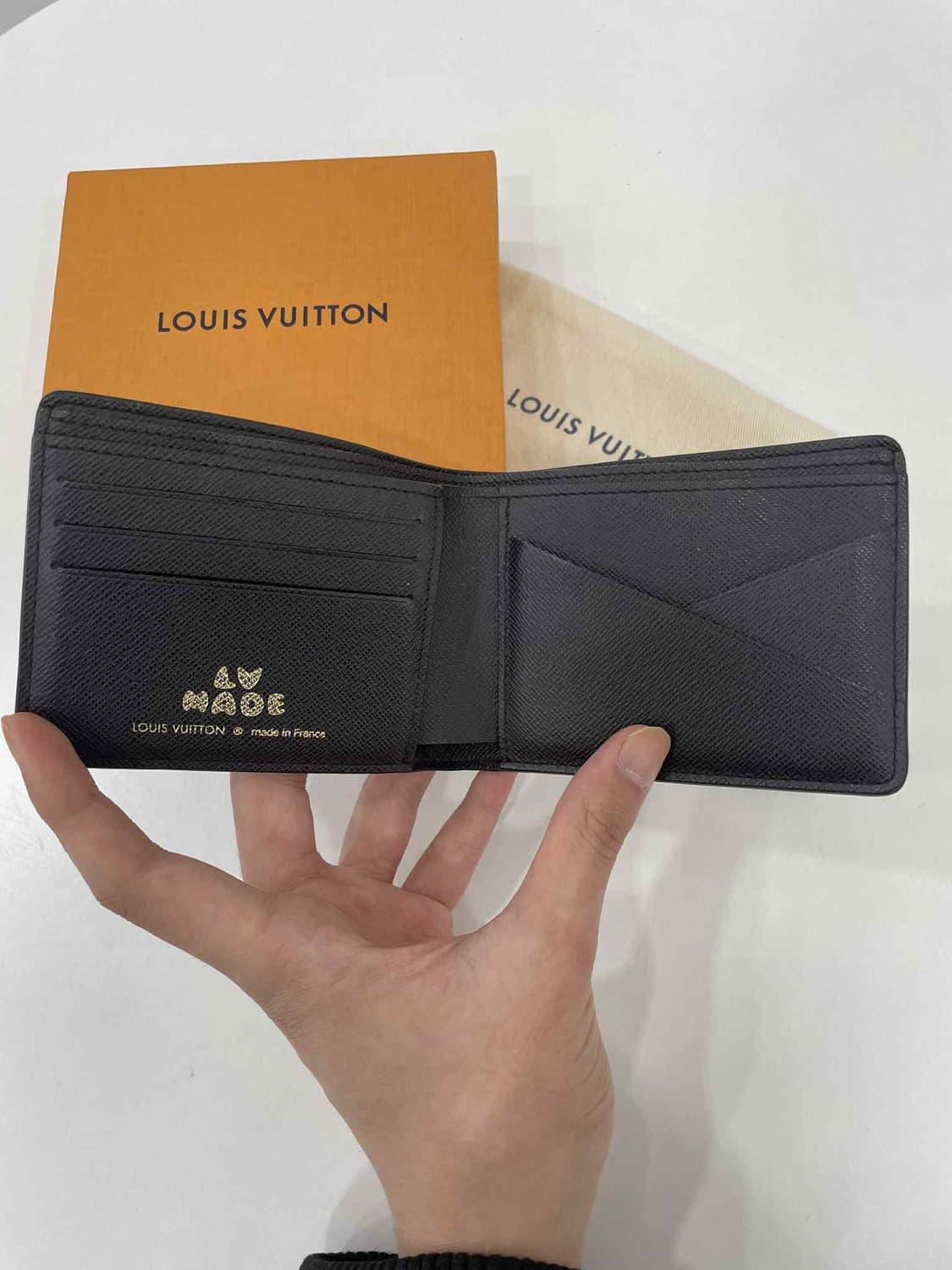 루이비통 니고 반지갑  상품이미지2