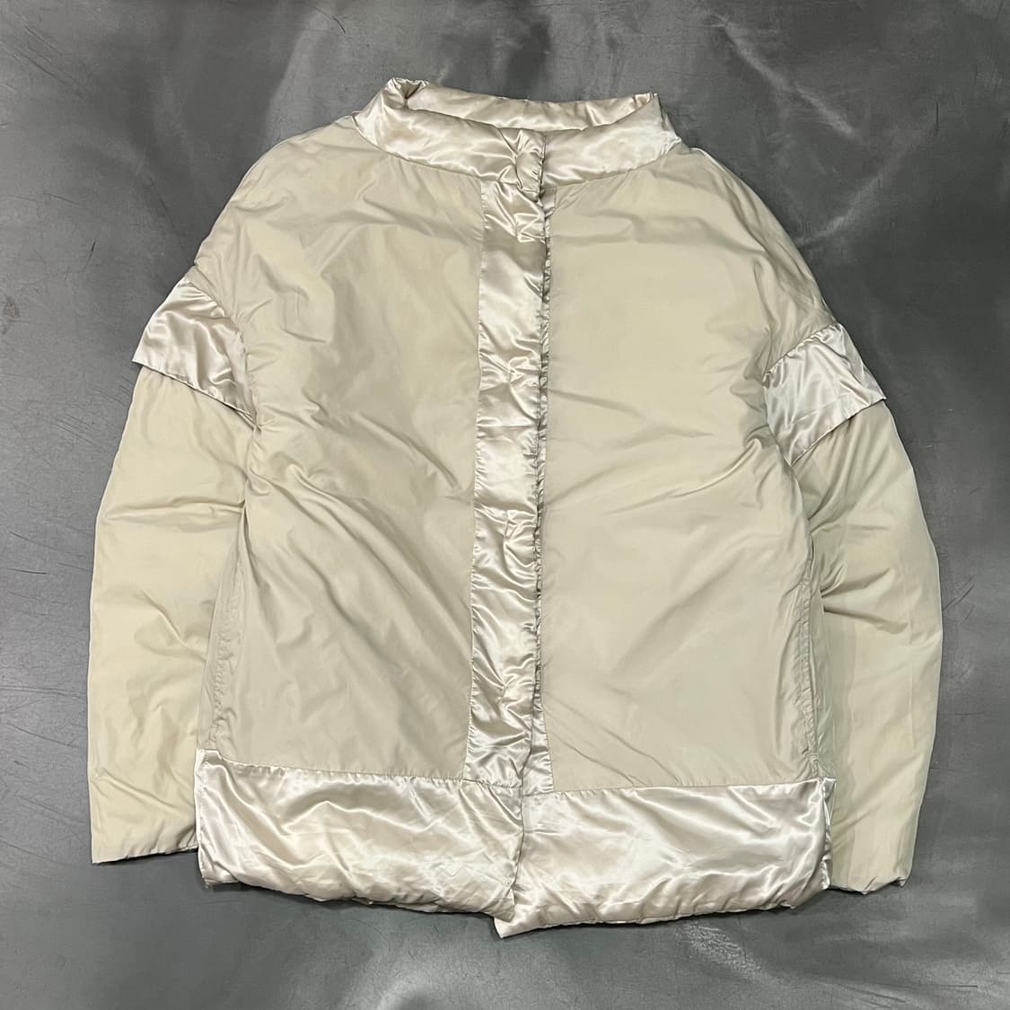  막스마라 리버시블 암 탈부착 퀼티드 자켓 y15680 상품이미지6