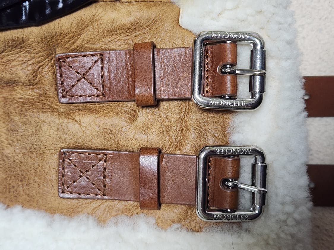 몽클레어 무스탕 후드 자켓 상품이미지5