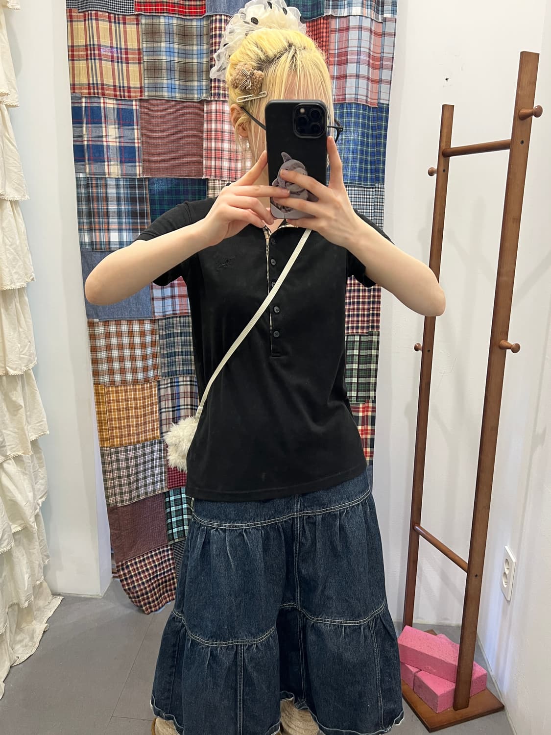 버버리 블랙 카라 반팔티  상품이미지2