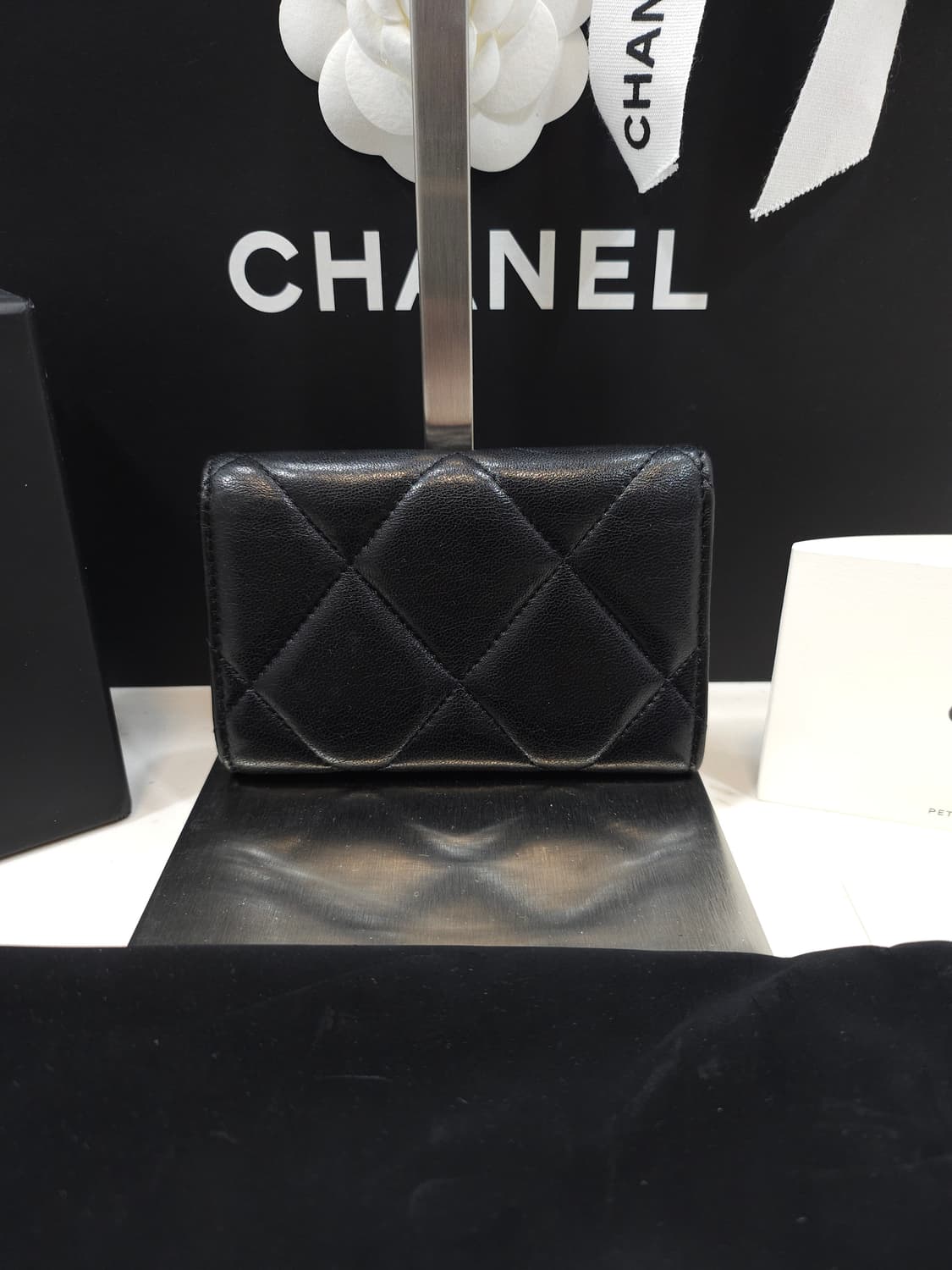 [정품] 샤넬 19 플랩 카드홀더 AP1790 상품이미지2