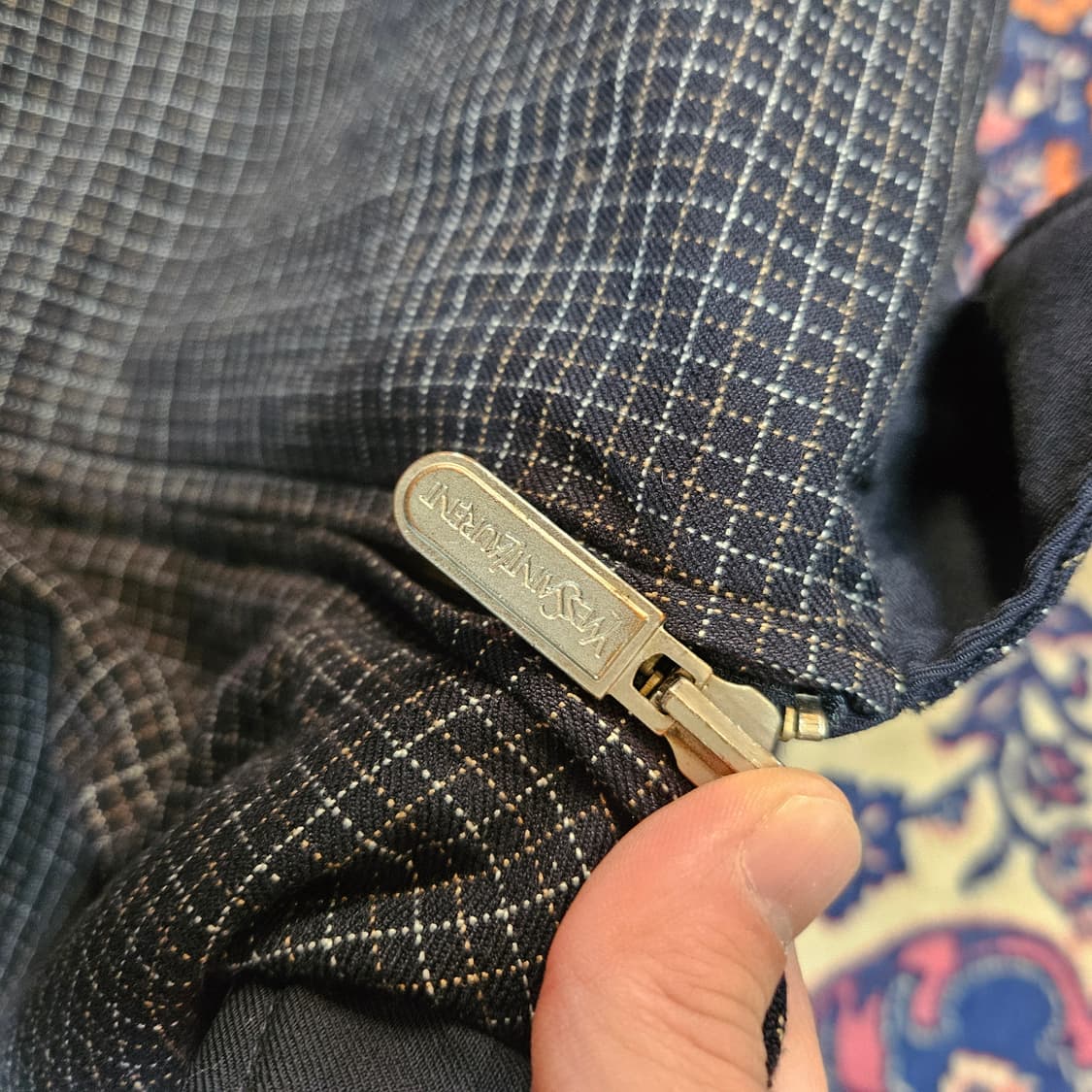 입생로랑 리버시블 시그니쳐 YSL로고 블루종자켓 100-105size 상품이미지8