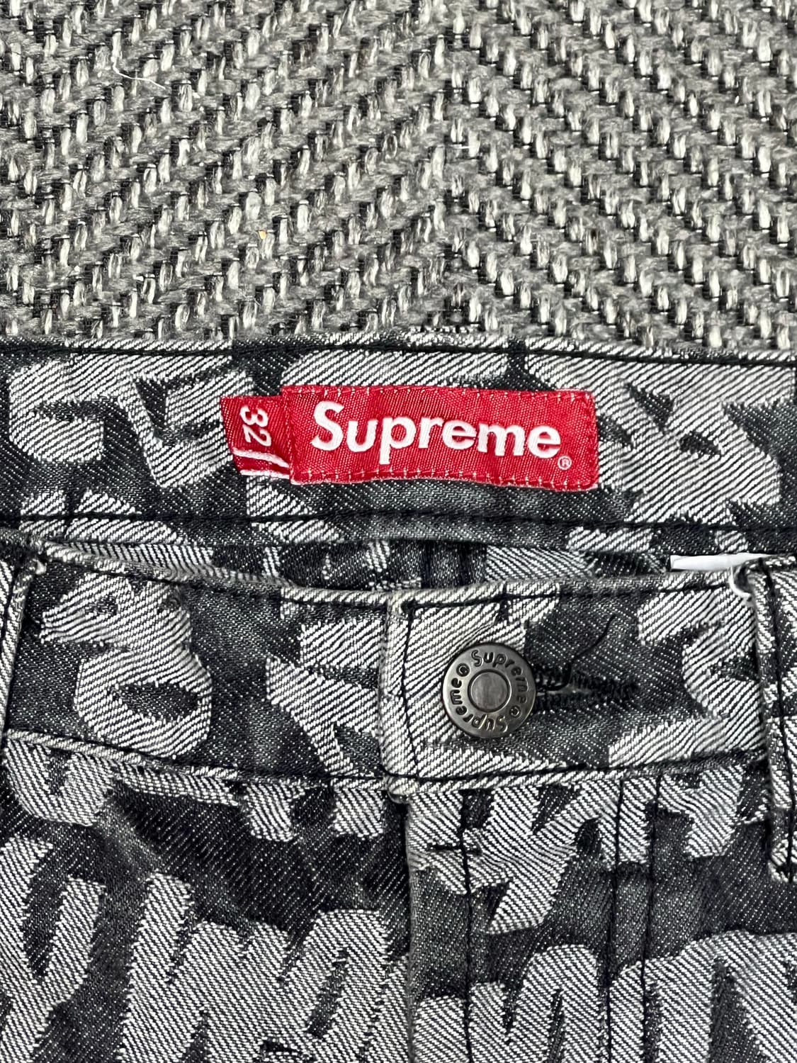 Supreme 슈프림 자카드 레귤러 진 블랙 상품이미지3