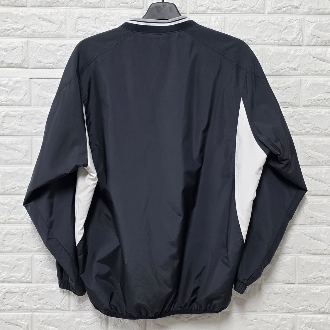 택포) 데상트 블랙 트레이닝복 95 상품이미지4