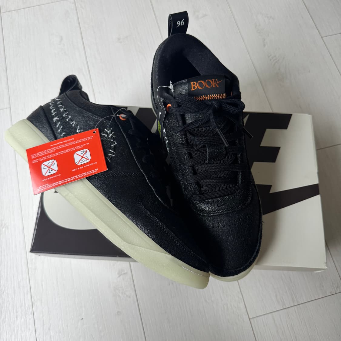 Nike Book 1 EP Halloween - 새상품 상품이미지5