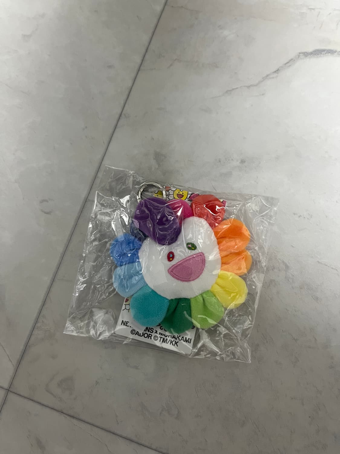 [os] 뉴진스 x 무라카미 플러시 키링 플라워 상품이미지2