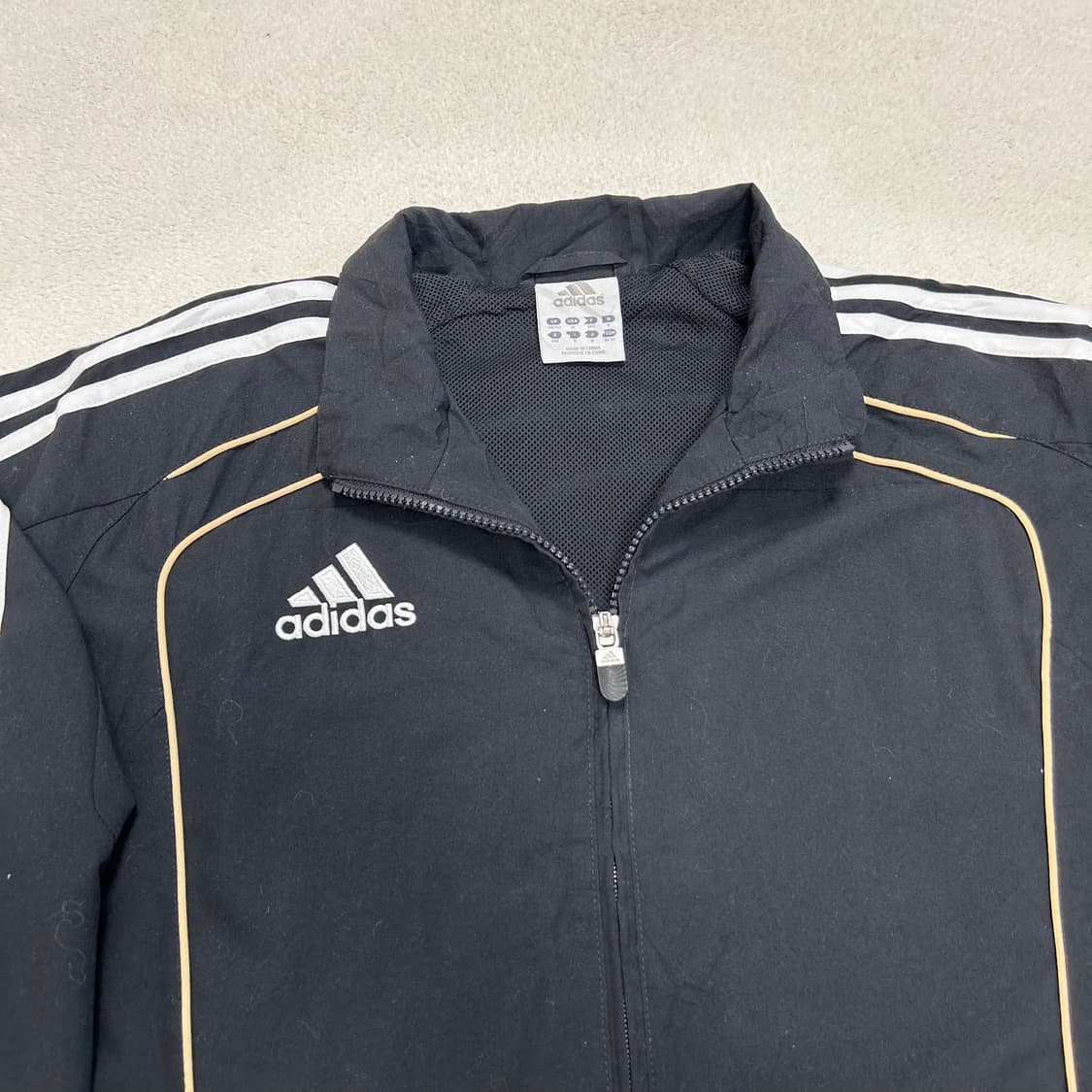Adidas Black Windbreaker  상품이미지5
