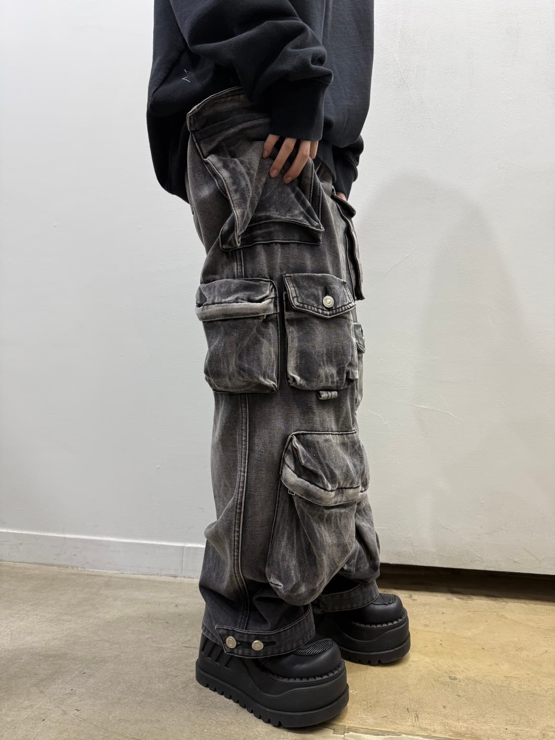 멀티포켓 디테일 데님 와이드 팬츠 상품이미지5