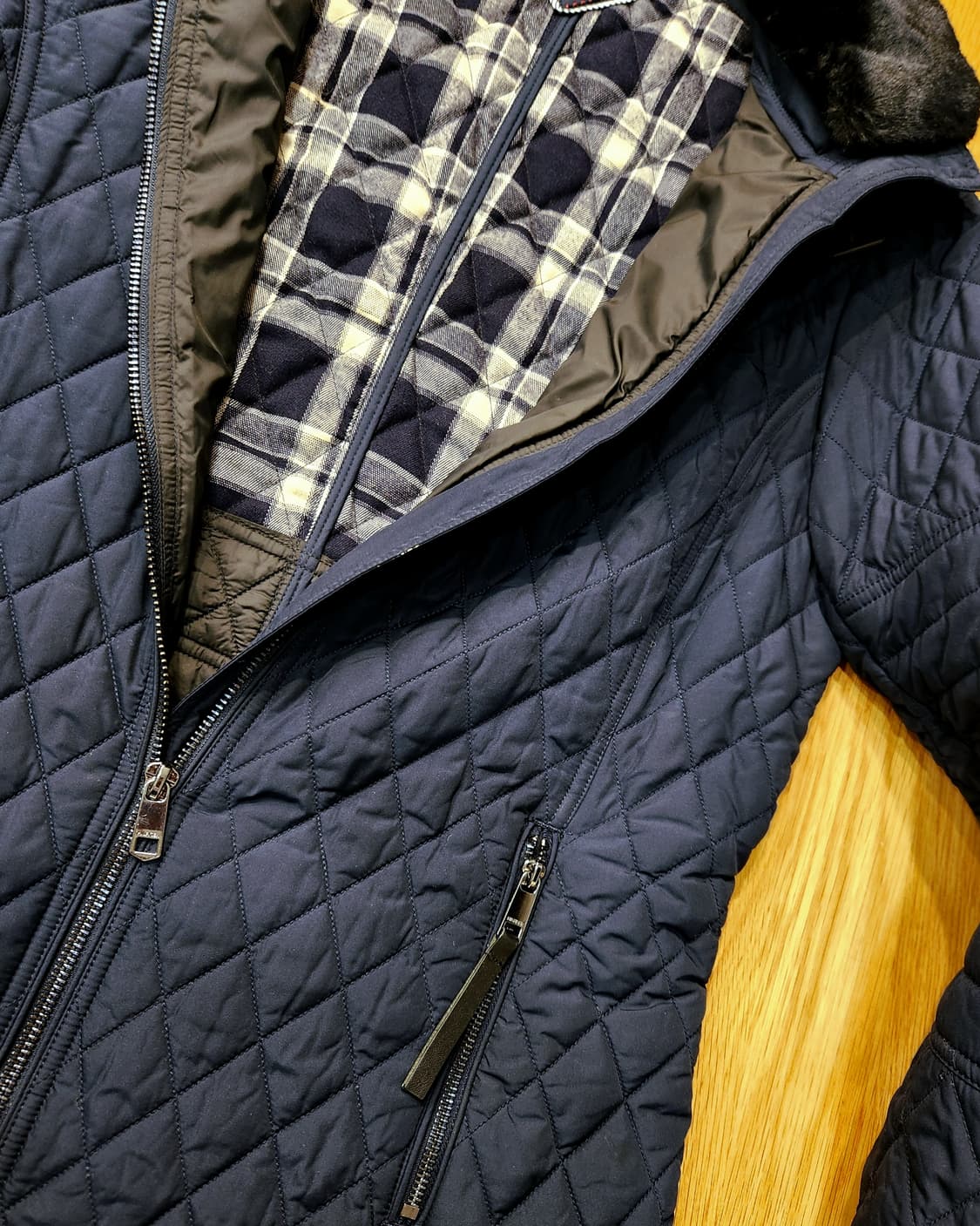 (새상품급)타미힐피거 다이아 퀄팅코트M 상품이미지7