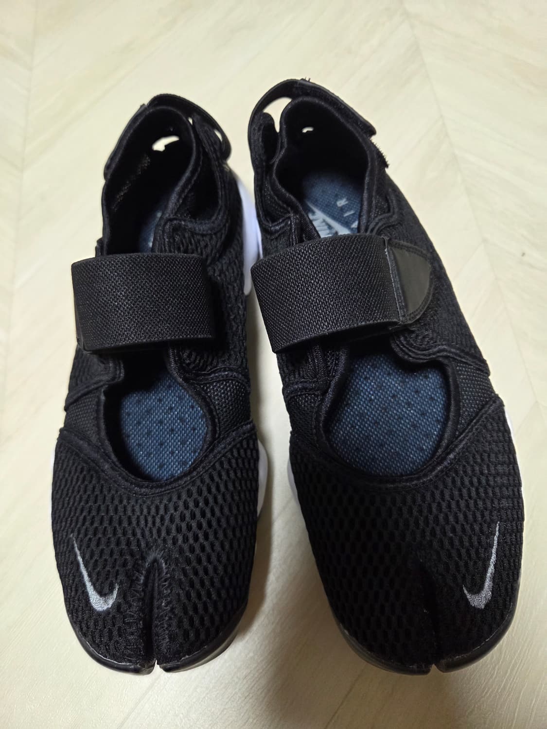 나이키 에어리프트 블랙 265 우먼 상품이미지1