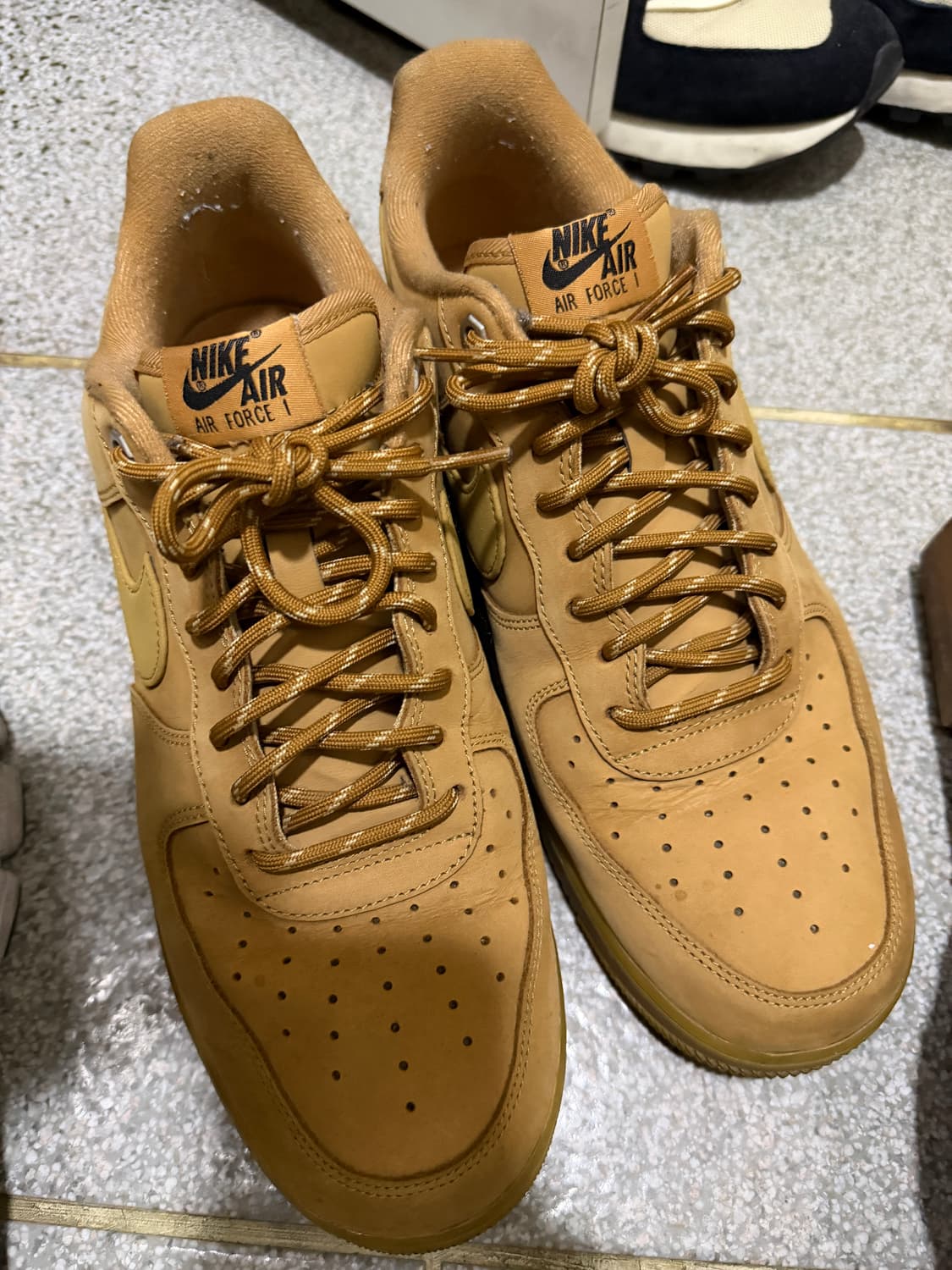 나이키 된장포스 300사이즈 상품이미지2