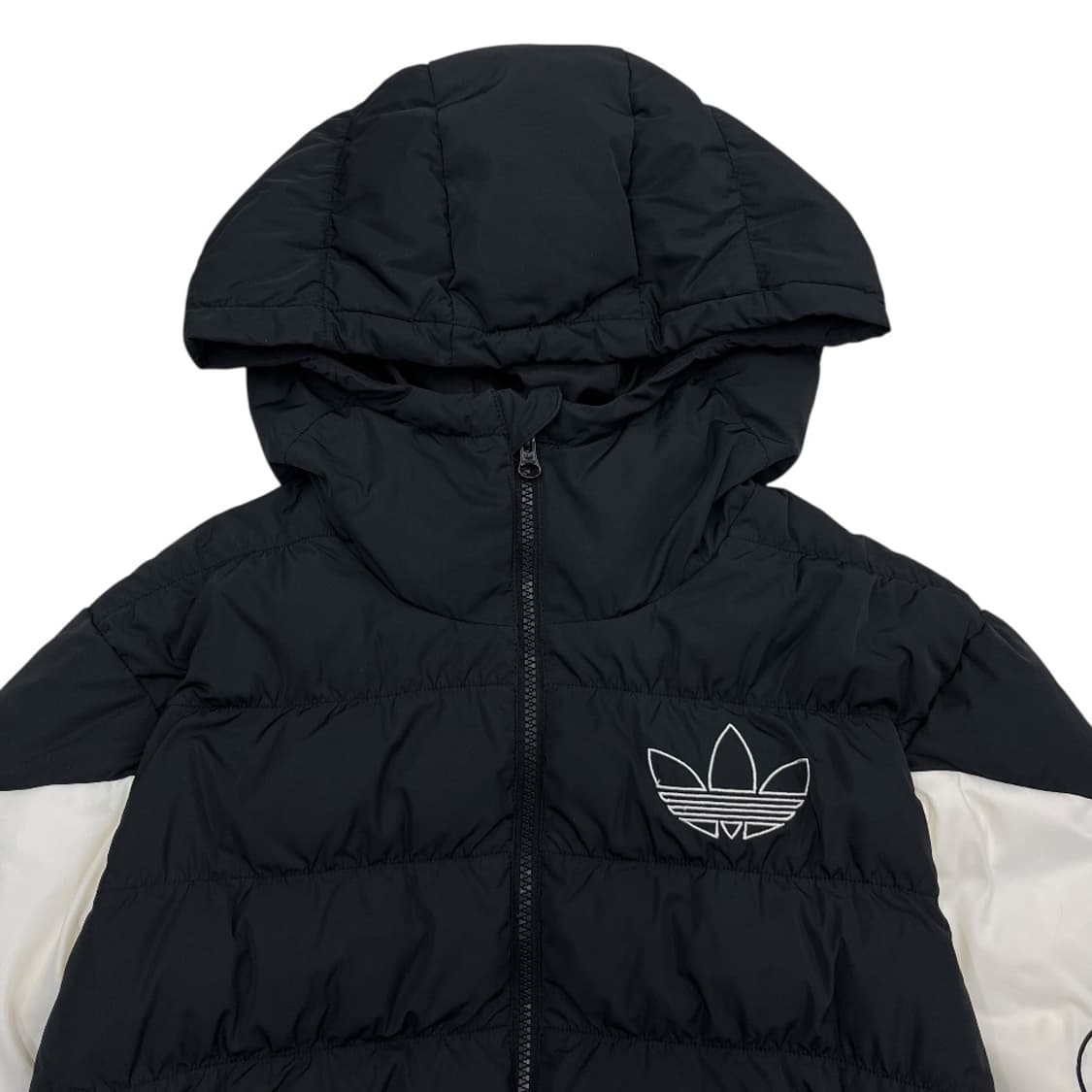 아디다스 자수로고 화이트배색 블랙 패딩 S 상품이미지7