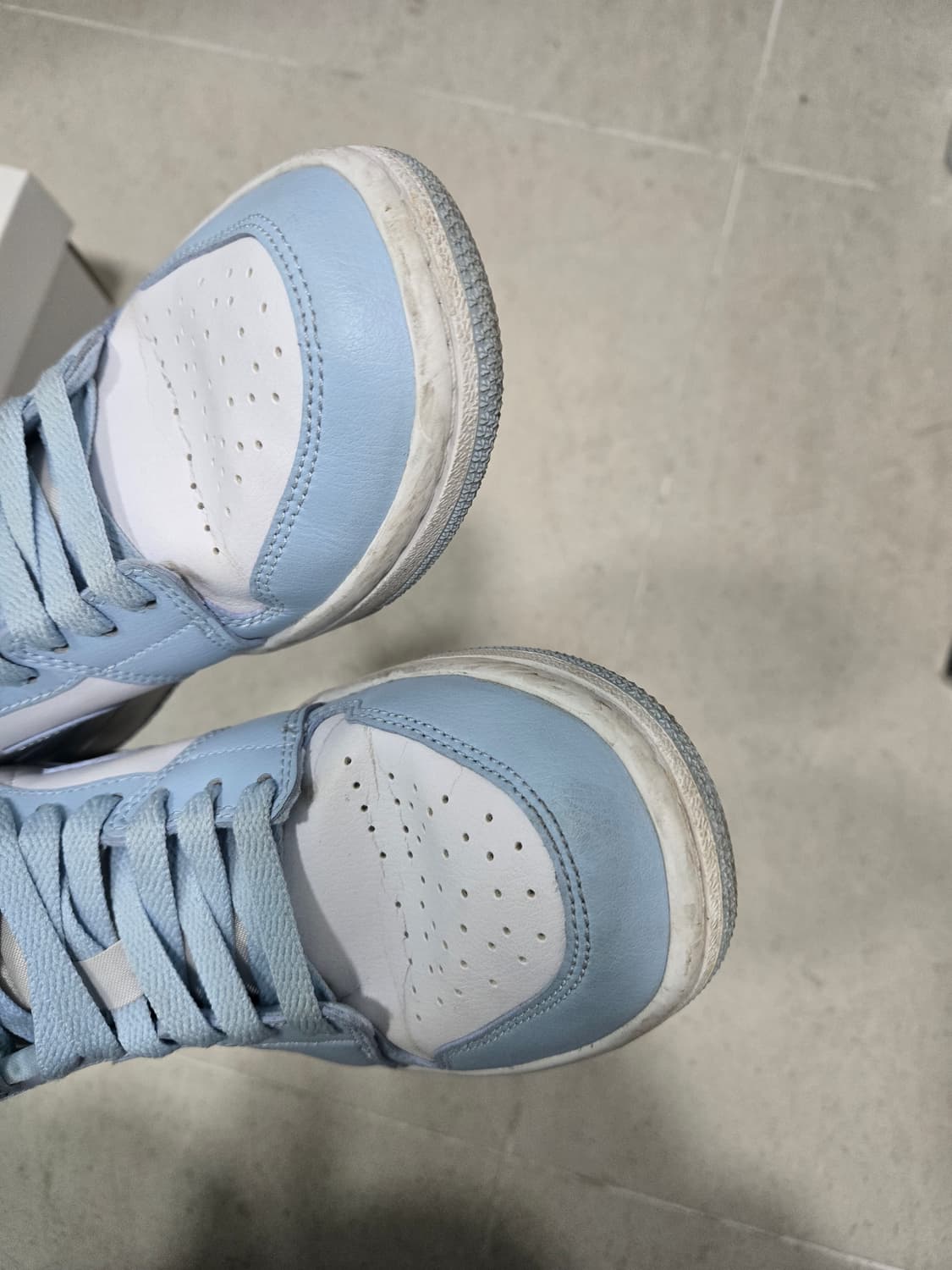 (W) 조던 1 로우 화이트 아이스 블루 240 상품이미지5