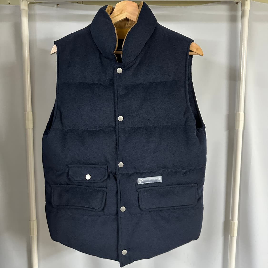 프리즘웍스 패딩조끼 상품이미지1