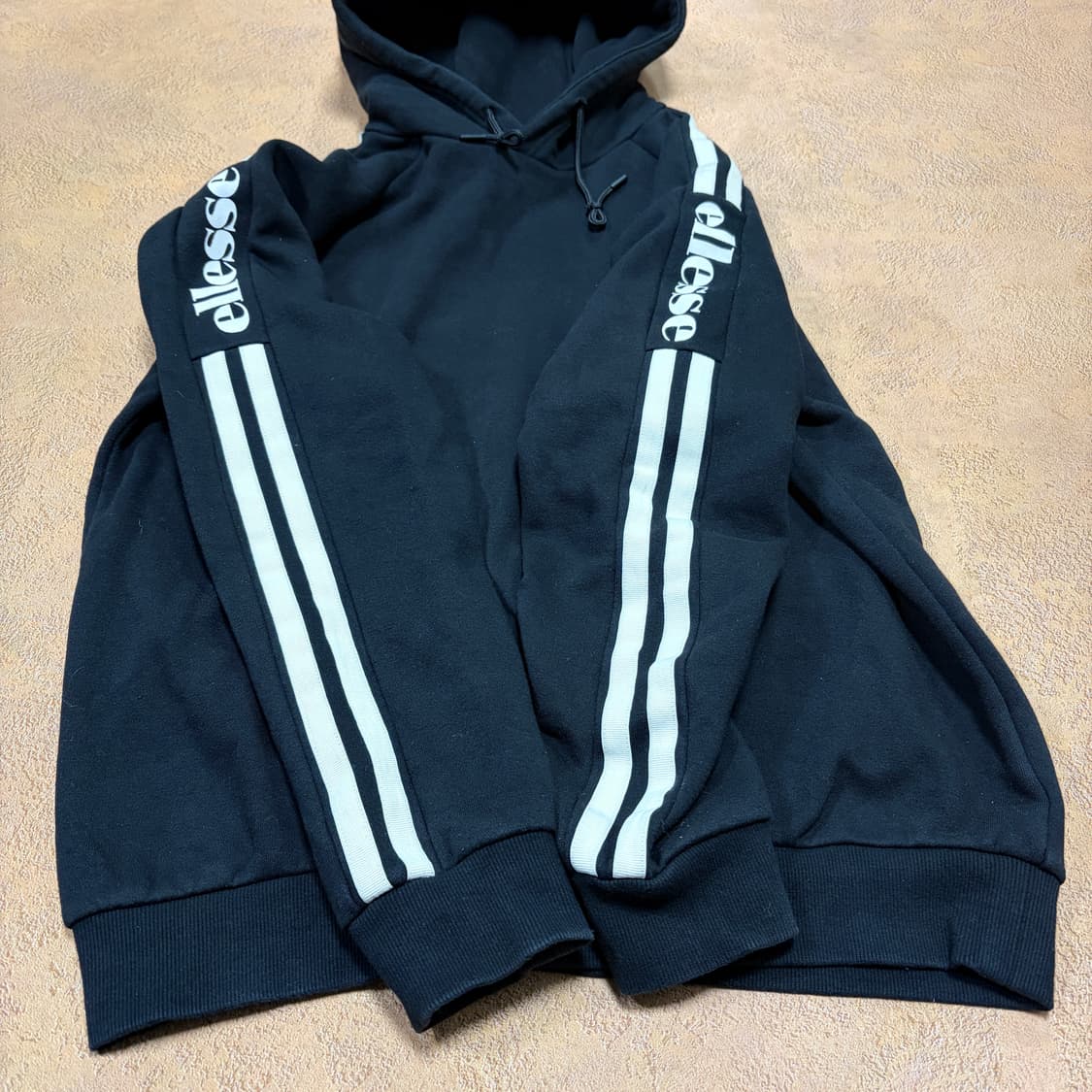 엘레쎄 로고 포인트 기모 후드티 상품이미지2