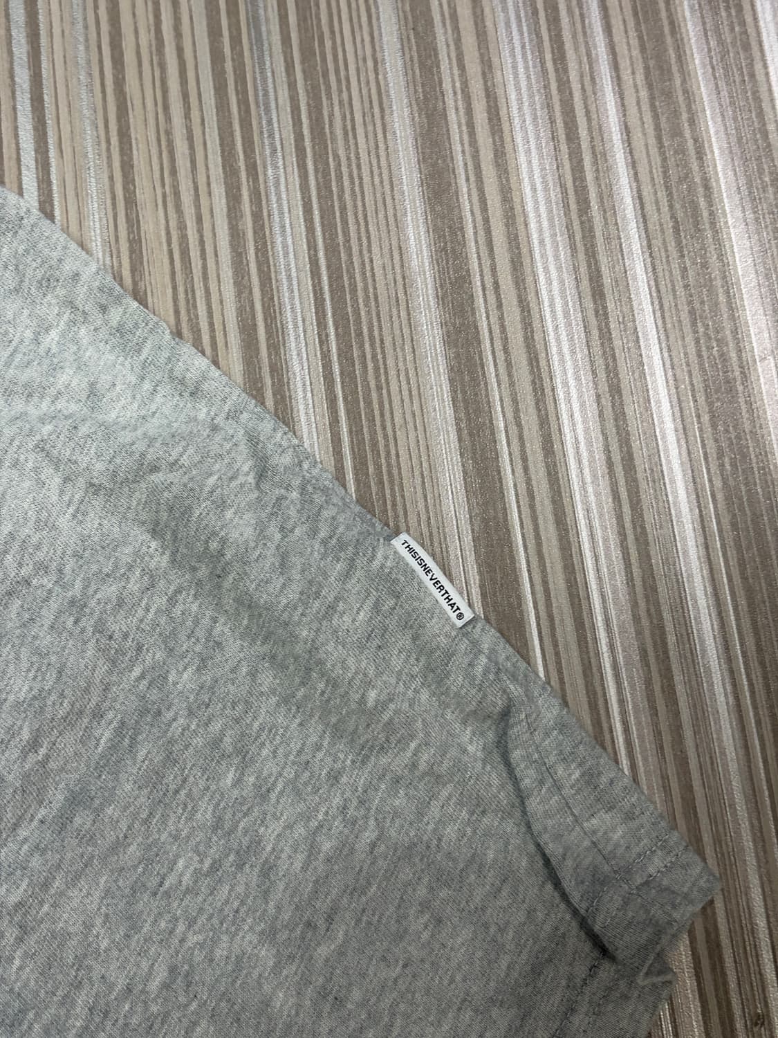 디스이즈네버댓 롱슬리브 XL 상품이미지3