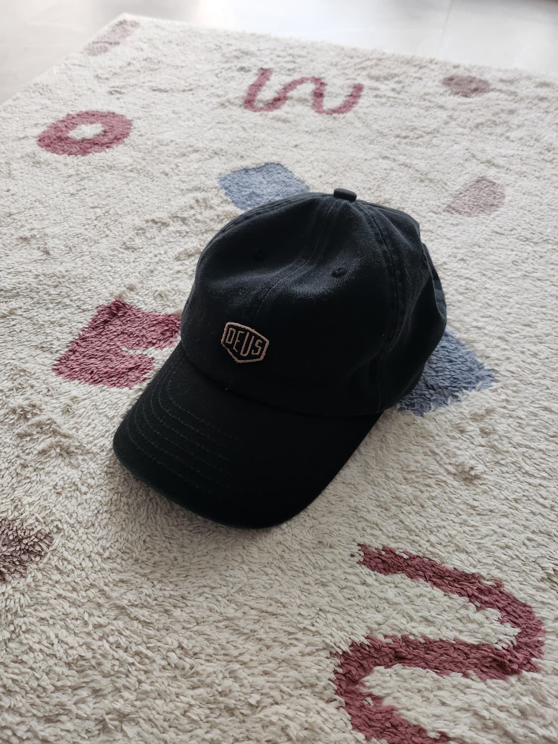 데우스 엑스 마키나 볼캡 상품이미지1