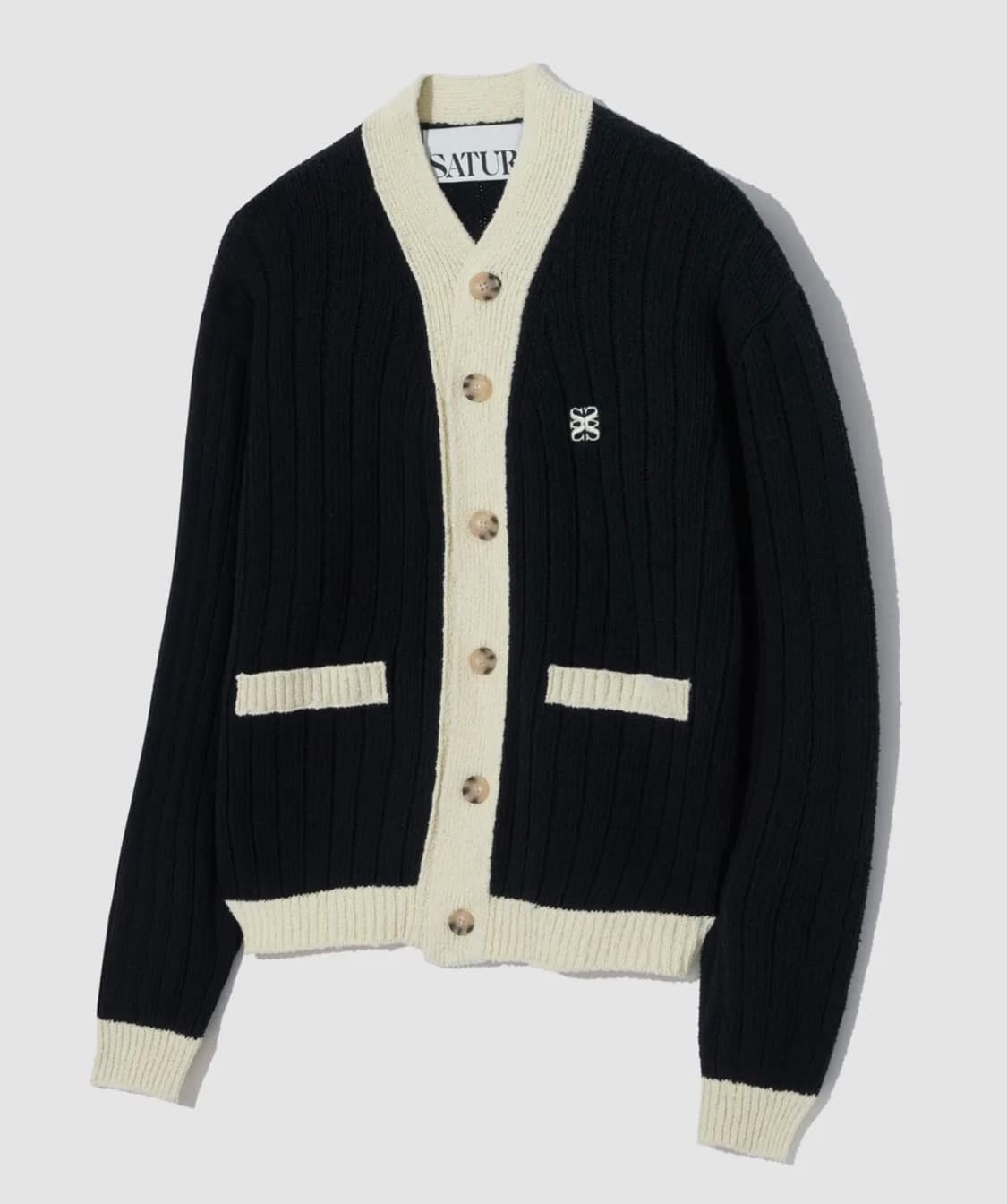 세터 파로 포켓 오버사이즈 부클 가디건 클래식 블랙 상품이미지1