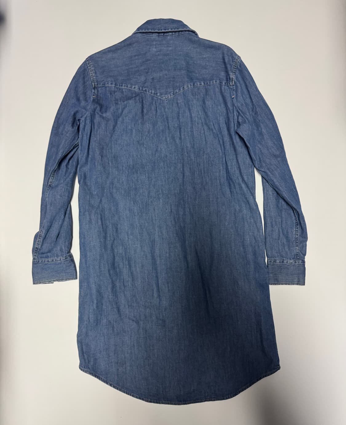 여성 리바이스 빈티지 워싱 롱 버튼 셔츠 데님 원피스 S 상품이미지2