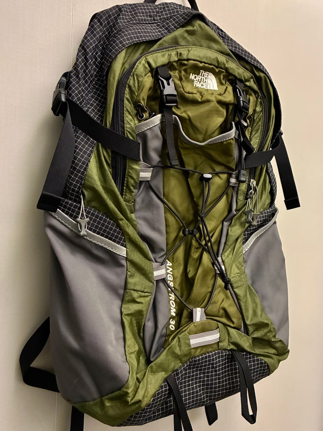 노스페이스 Angstrom 30L 아웃도어 캠핑 백팩 가방 핫샷 상품이미지3