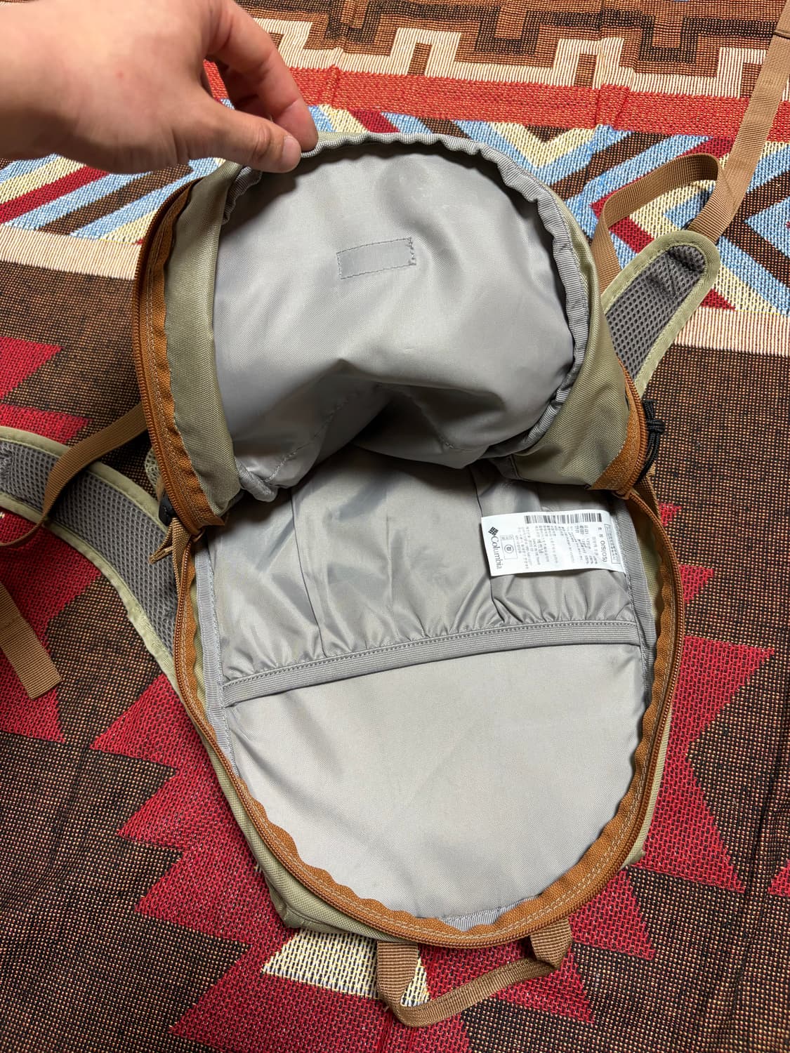 콜롬비아 캐슬락 15 카키 등산 백팩 상품이미지8