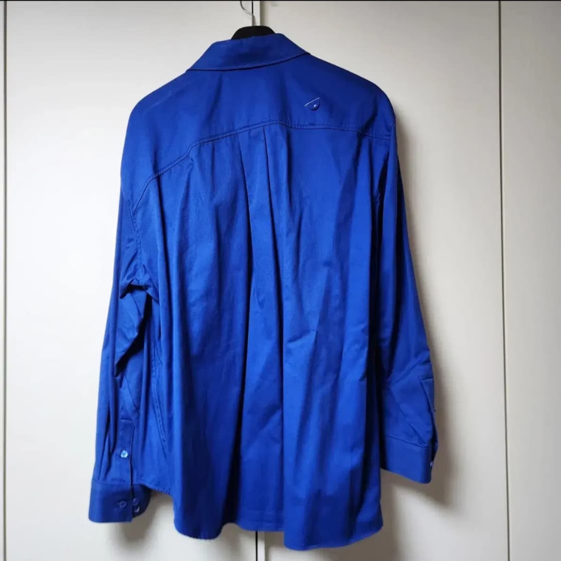 아더에러 스페릭 로고 셔츠 블루 A2 상품이미지3