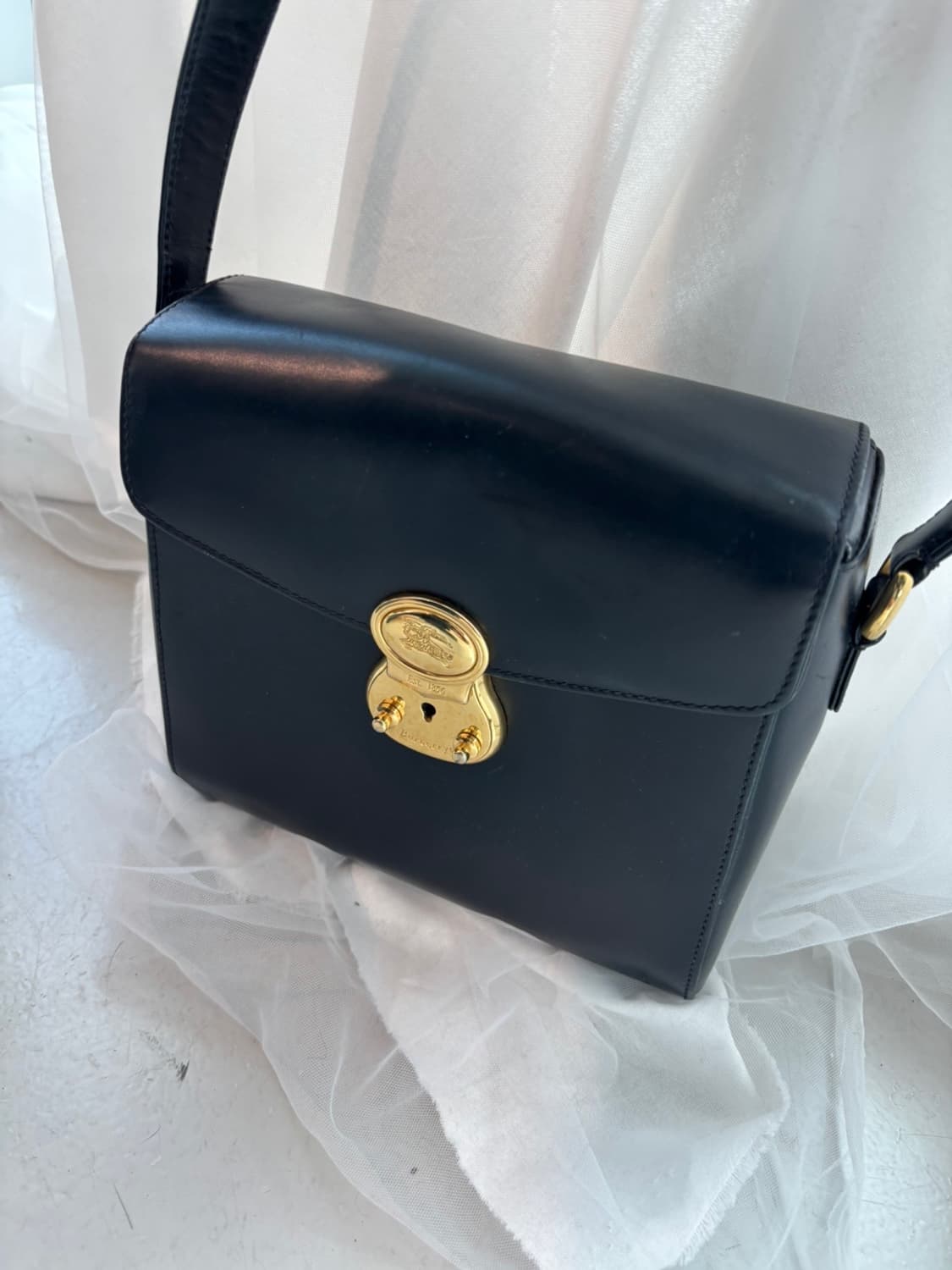 Burberry Leather Bag 상품이미지1