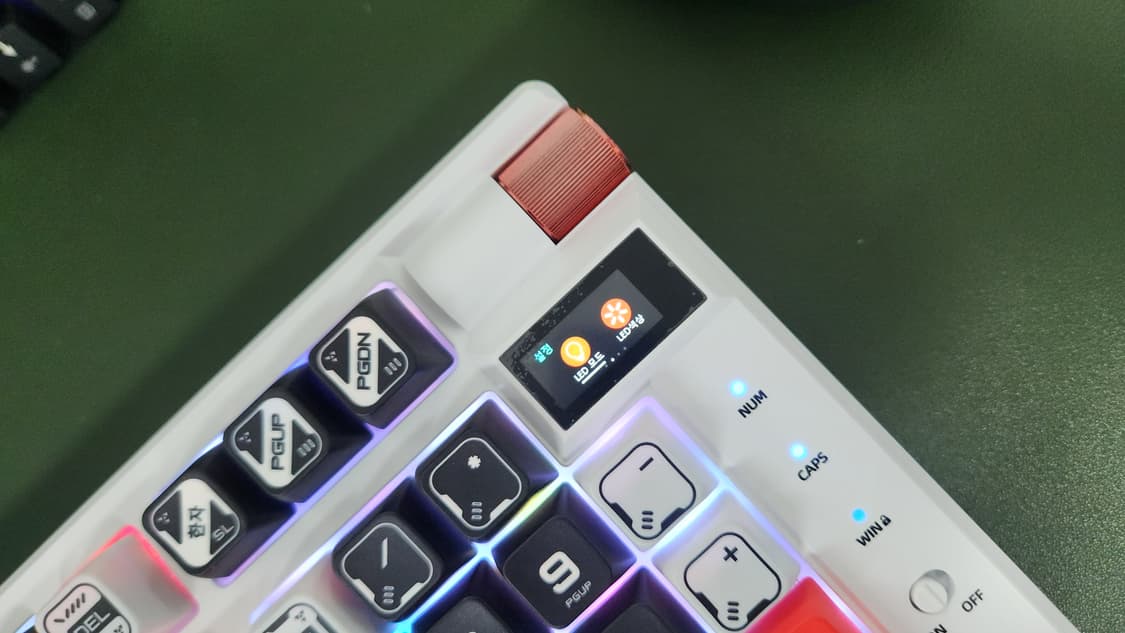 # 몬카 MONKA 97Key 유무선 풀윤활 게이밍 기계식 키보드급처 상품이미지1