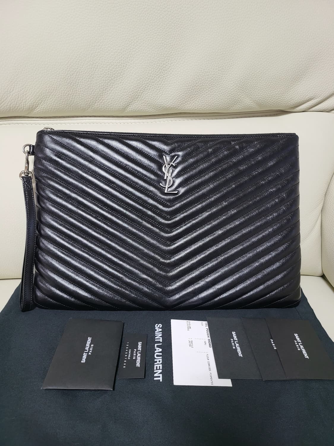 입생로랑 클러치 라지  상품이미지1