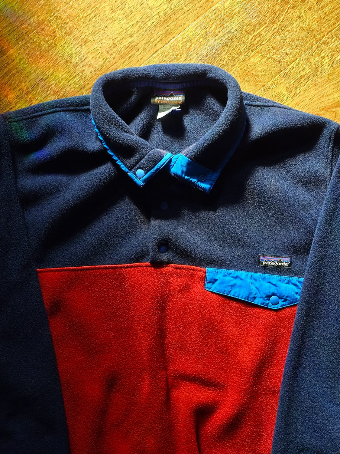 파타고니아 신칠라 스냅티 투톤 레드 네이비 L 상품이미지1