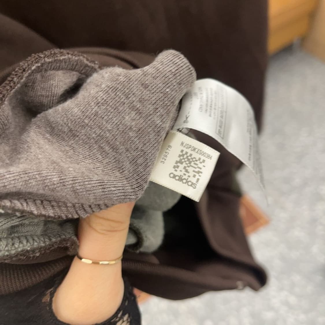 아디다스 Y2K 올드스쿨 팹믹스 카키초코 바람막이 자켓 95 C09332 상품이미지7