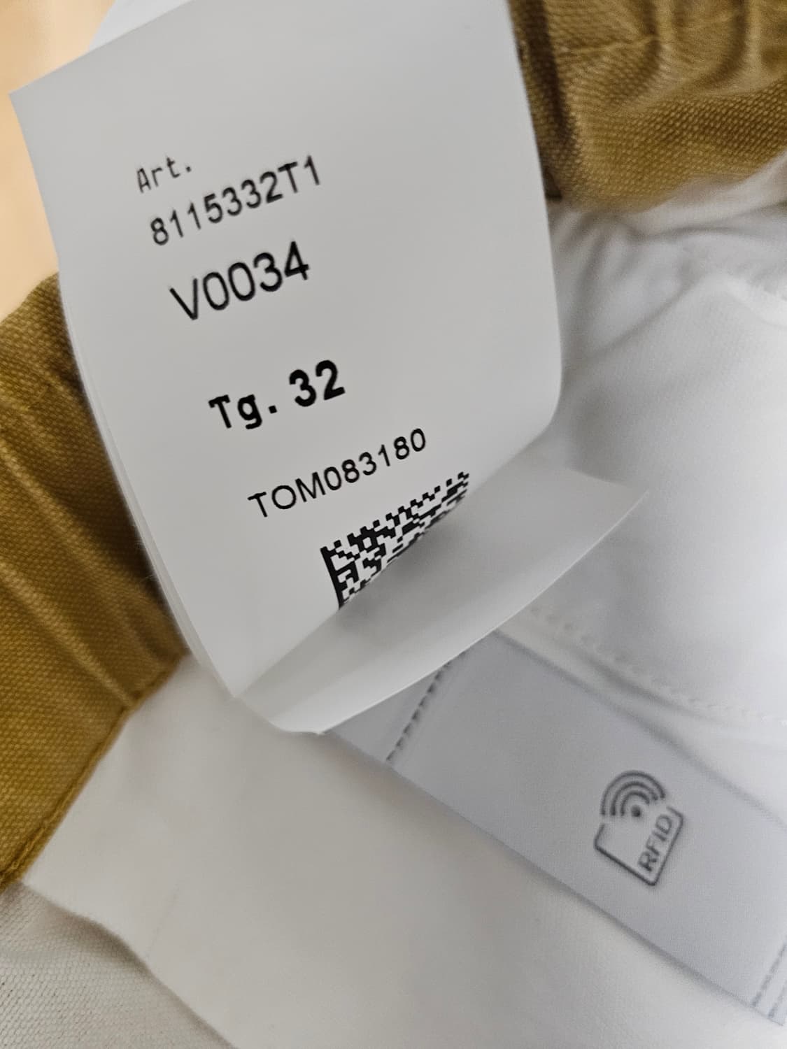 스톤아일랜드 파나마 리사이클드 옥사이드 플레이팅 카고 팬츠  - 24FW 상품이미지8