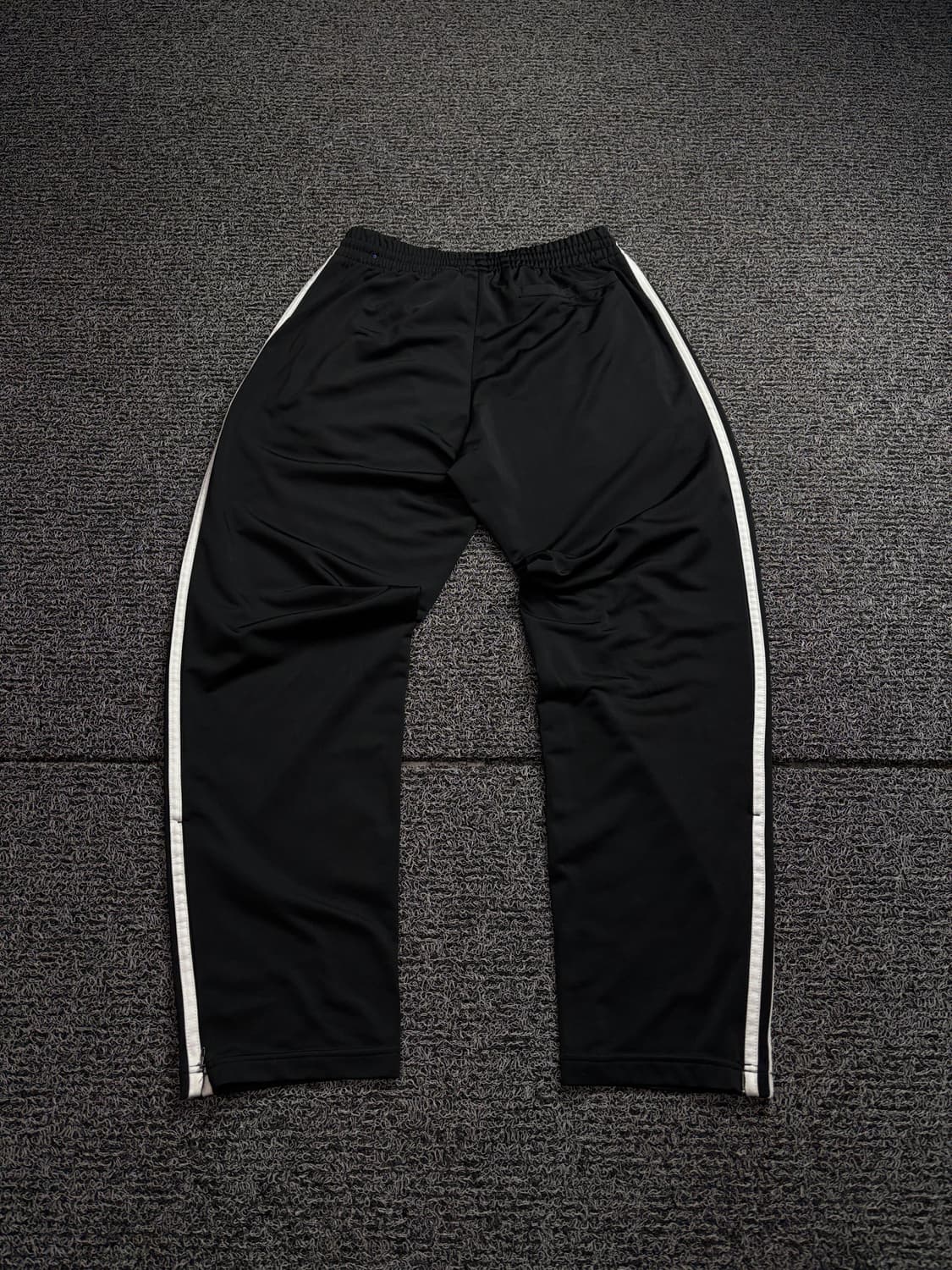 아디다스 신형 파이어버드 와이드 트랙팬츠 1947 상품이미지5